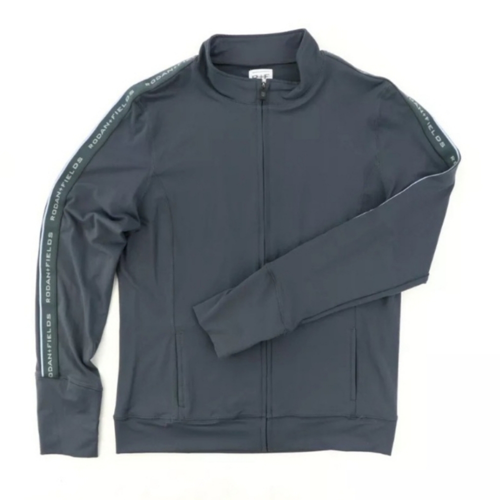 R+F Track Suit L / XL